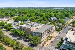 1601 E Cesar Chavez St, Austin, TX 78702 - Photo 32