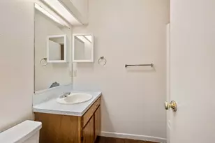 200 Concho St, Lockhart, TX 78644 - Photo 8