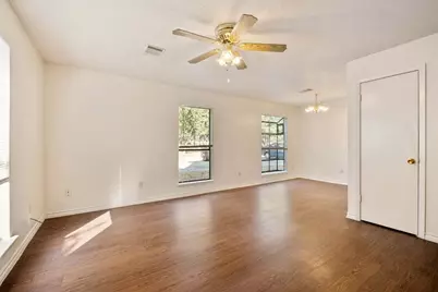 200 Concho Street #B, Lockhart, TX 78644 - Photo 2