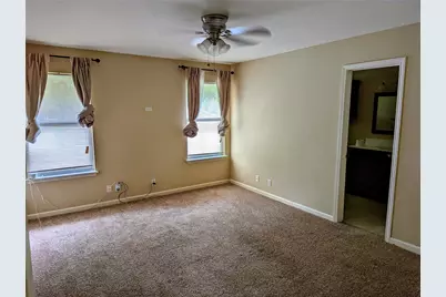 8007 Forbsdale Drive W, Austin, TX 78747 - Photo 10