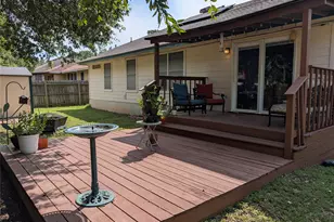 8007 Forbsdale Dr W, Austin, TX 78747 - Photo 14
