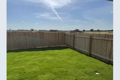 709 Red Wolf Drive, Jarrell, TX 76537 - Photo 22