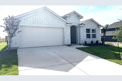 709 Red Wolf Drive, Jarrell, TX 76537 - Photo 2