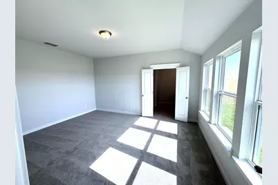 709 Red Wolf Drive, Jarrell, TX 76537 - Photo 10
