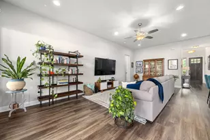 3925 Tavarez St, Round Rock, TX 78681 - Photo 10
