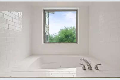 1131 Poquito Street #A, Austin, TX 78702 - Photo 24