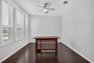 213 Mustang Island Trail, Georgetown, TX 78633 - Photo 18
