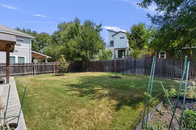 1309 Fort Branch Boulevard, Austin, TX 78721 - Photo 18