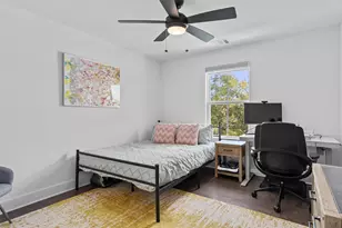 1309 Fort Branch Blvd, Austin, TX 78721 - Photo 14
