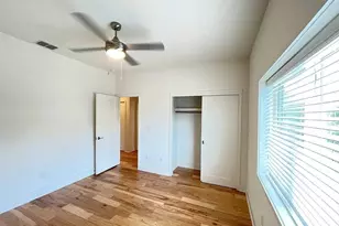 2101 Montopolis Dr, Austin, TX 78741 - Photo 10