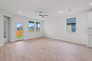 5721 Koshoa Dr, Austin, TX 78754 - Photo 6