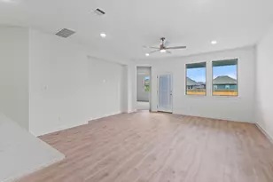5721 Koshoa Dr, Austin, TX 78754 - Photo 14