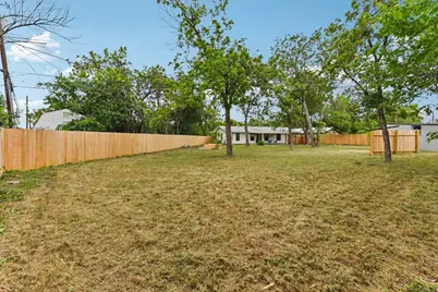 7503 Carriage Drive, Austin, TX 78752 - Photo 28