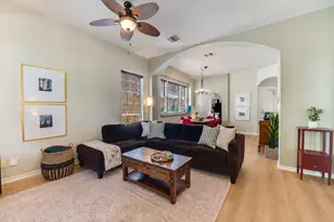 915 Garner Ave, Austin, TX 78704 - Photo 34