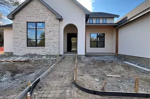 101 King Air Cv, Georgetown, TX 78628 - Photo 2