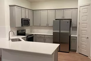 1224 Bear Track Loop, Georgetown, TX 78628 - Photo 2
