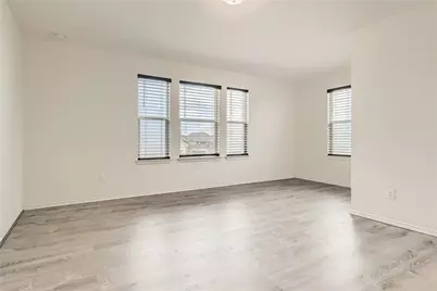 13905 Vigilance Street, Manor, TX 78653 - Photo 8