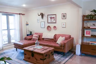 4815 Oldfort Hill Dr, Austin, TX 78723 - Photo 2