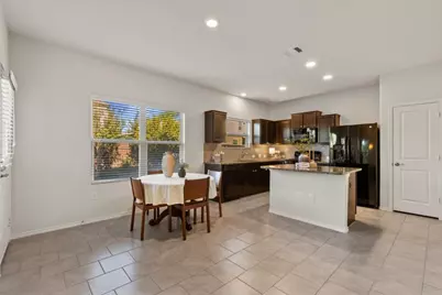 3724 Alpine Autumn Drive, Austin, TX 78744 - Photo 4