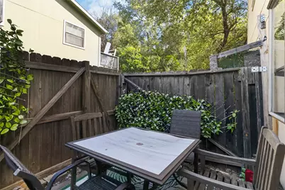 811 Bracewood Circle, San Marcos, TX 78666 - Photo 16