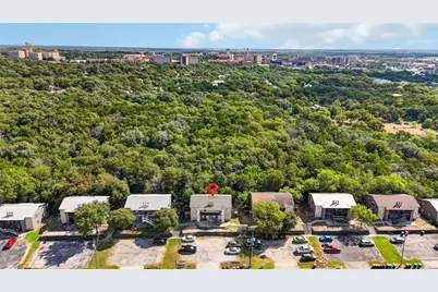 811 Bracewood Circle, San Marcos, TX 78666 - Photo 18