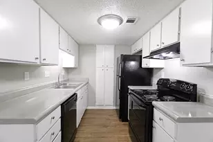 8100 N Mopac Expy, Austin, TX 78759 - Photo 14