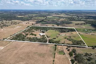 1124 Co Rd 301, Elgin, TX 78621 - Photo 2