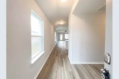 413 Dubina Avenue, Georgetown, TX 78626 - Photo 6