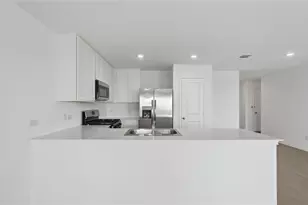 221 Stumpy St, San Marcos, TX 78666 - Photo 4