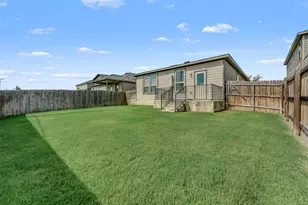 213 Ibis Falls Loop, Jarrell, TX 76537 - Photo 32