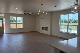 540 Gus Loop, Georgetown, TX 78626 - Photo 2