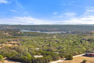 126 County Road 420 Rd, Spicewood, TX 78669 - Photo 32