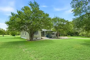 903 Summit Crescent, Round Rock, TX 78664 - Photo 20