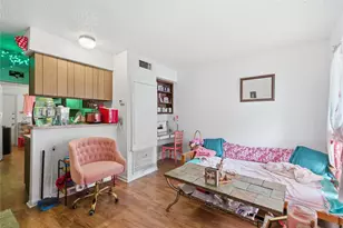 2801 Hemphill Park, Austin, TX 78705 - Photo 2