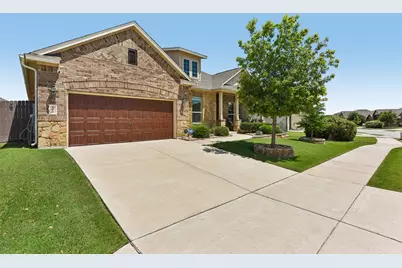 104 Skylark Lane, Hutto, TX 78634 - Photo 2