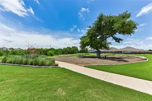 104 Skylark Ln, Hutto, TX 78634 - Photo 34