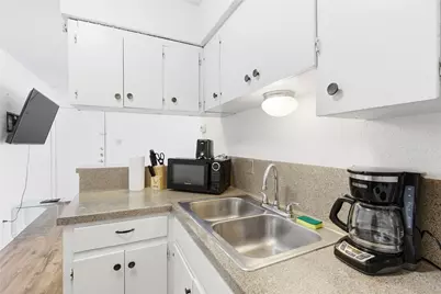 2808 Whitis Avenue #C301, Austin, TX 78705 - Photo 8