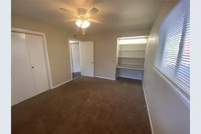 2708 Salado Street #B, Austin, TX 78705 - Photo 12