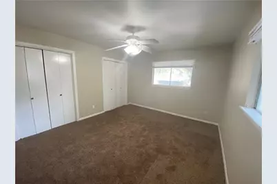 2708 Salado Street #B, Austin, TX 78705 - Photo 8