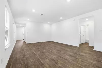 727 Gladiola Loop, Kyle, TX 78640 - Photo 10