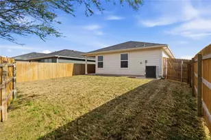 727 Gladiola Loop, Kyle, TX 78640 - Photo 28