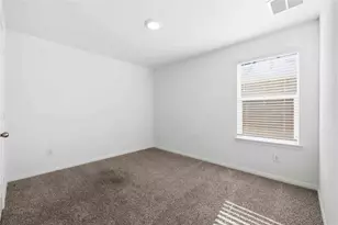 727 Gladiola Loop, Kyle, TX 78640 - Photo 22