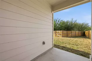 727 Gladiola Loop, Kyle, TX 78640 - Photo 26