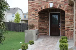 11052 Kirkoswald Rd, Austin, TX 78754 - Photo 16