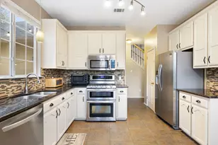 1711 Coral Dr, Cedar Park, TX 78613 - Photo 14