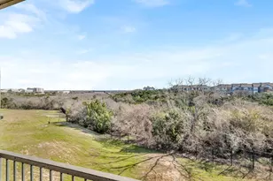 2320 Gracy Farms Ln, Austin, TX 78758 - Photo 2