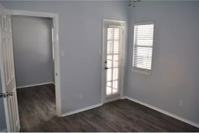 706 W 22nd Street W #305, Austin, TX 78705 - Photo 12