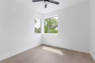 7602 Northcrest Boulevard #1, Austin, TX 78752 - Photo 22