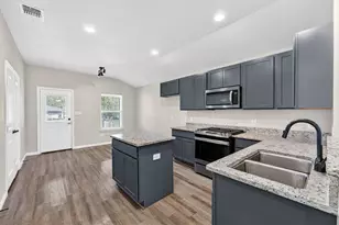 129 Salado Dr, Kyle, TX 78640 - Photo 8