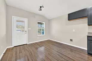 129 Salado Dr, Kyle, TX 78640 - Photo 14